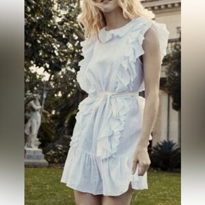 Doen ruffle dress
